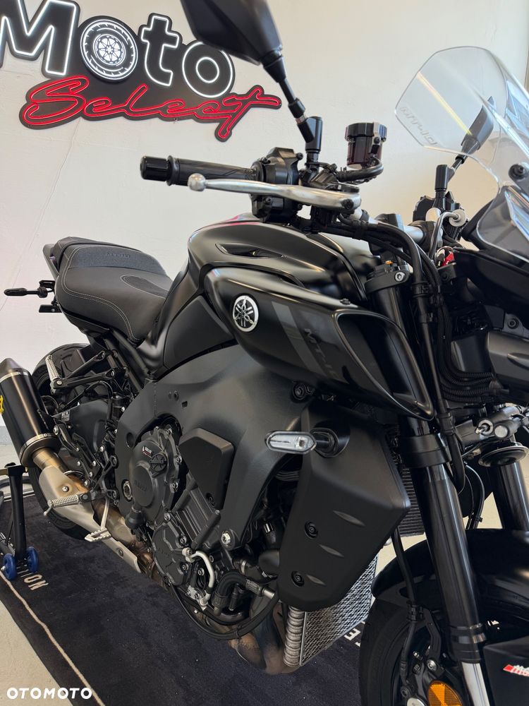 Yamaha MT - 7