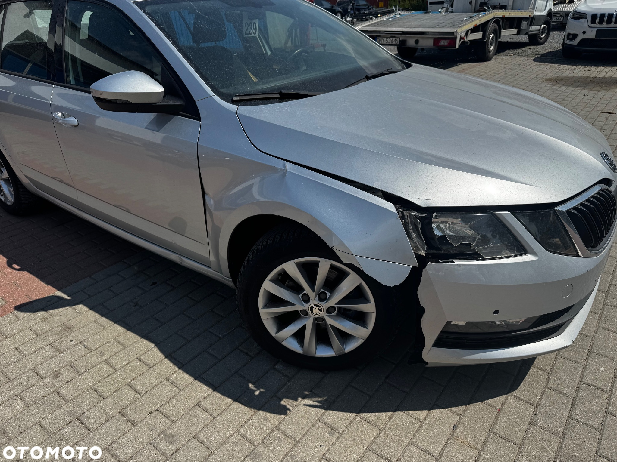 Skoda Octavia 2.0 TDI 4x4 Clever DSG - 4