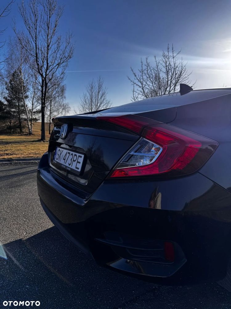 Honda Civic 1.5 T Elegance - 3