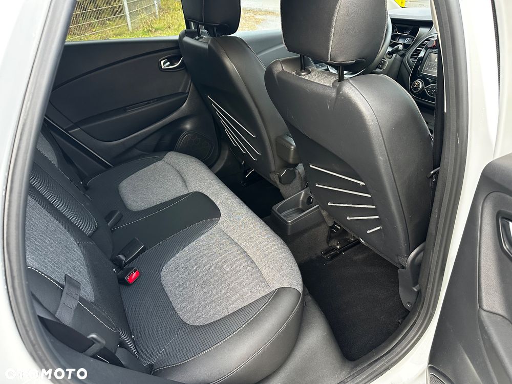 Renault Captur - 17