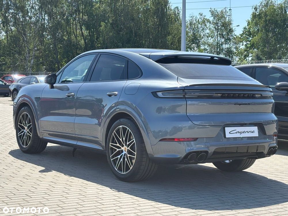 Porsche Cayenne - 11