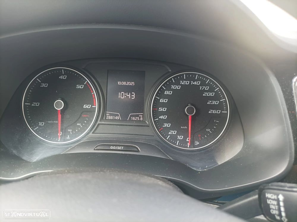 SEAT Leon ST 1.6 TDI Style S/S - 10