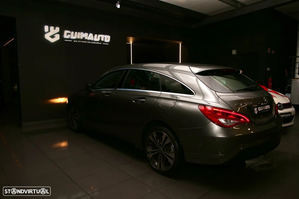 Mercedes-Benz CLA 180 Shooting Brake d Urban - 4