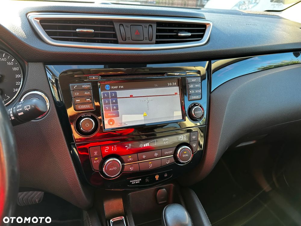 Nissan Qashqai - 12