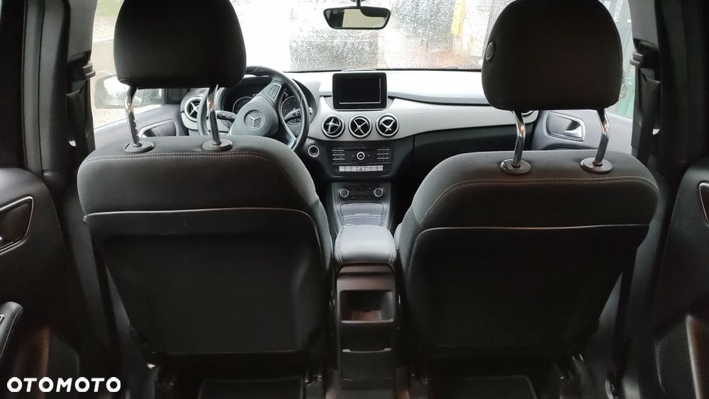 Mercedes-Benz Klasa B 180 (CDI) d 7G-DCT AMG Line - 12