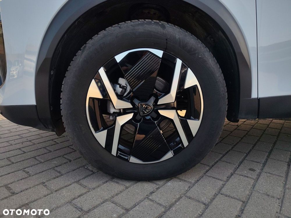 Peugeot 2008 1.2 PureTech Allure S&S EAT8 - 10