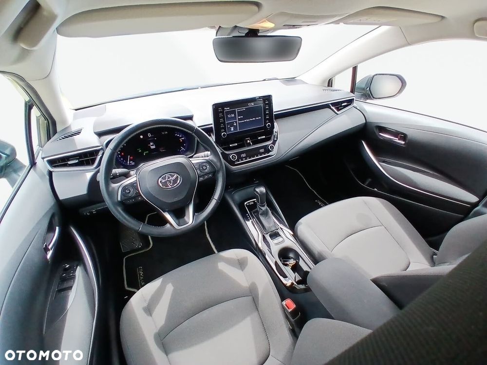 Toyota Corolla - 38