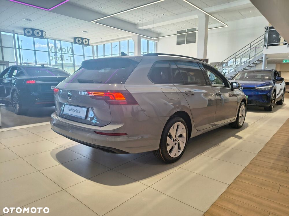 Volkswagen Golf Variant 1.5 eTSI mHEV Life Plus DSG - 4