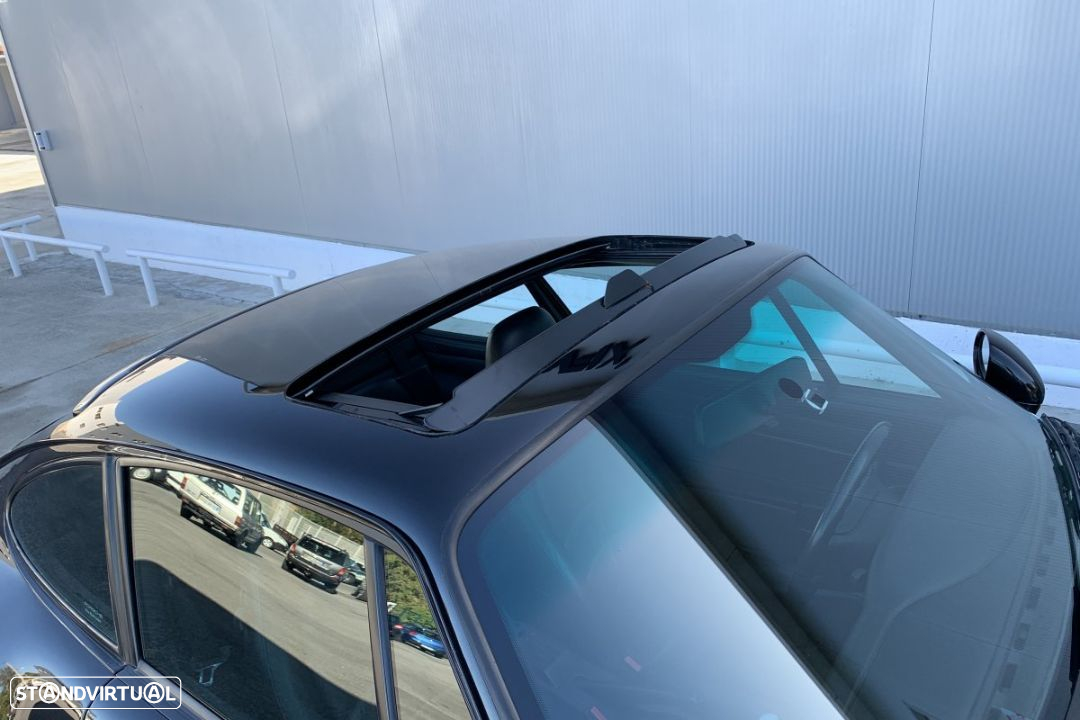Porsche 911 (993) 3.6 Carrera 4S Turbo Look - 9