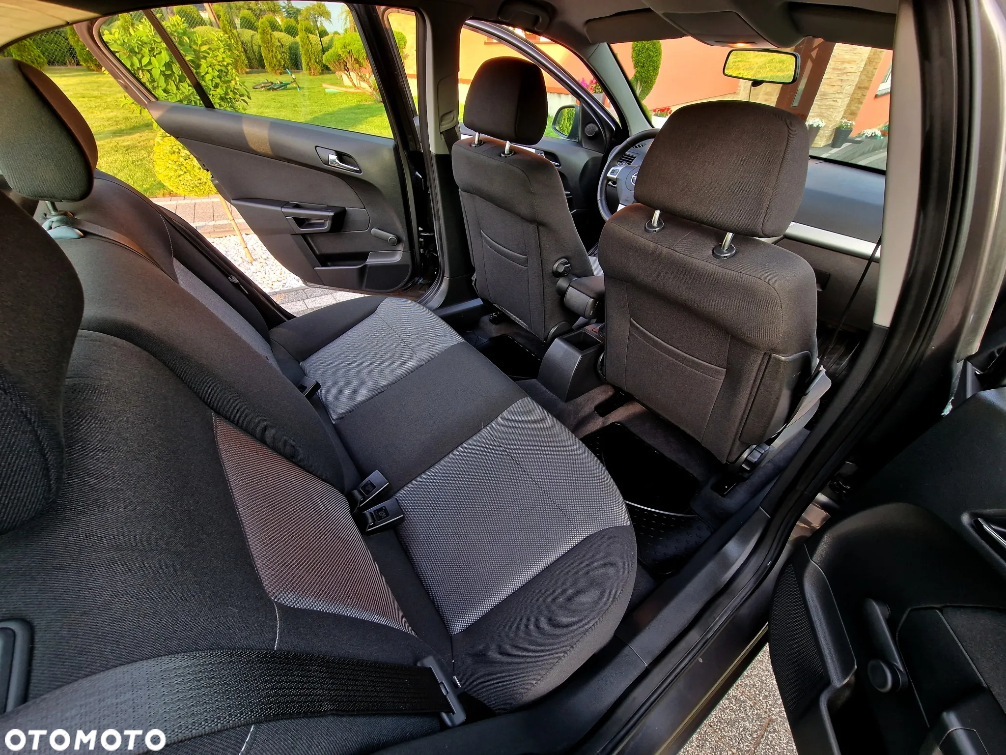 Opel Astra III 1.6 Enjoy - 16