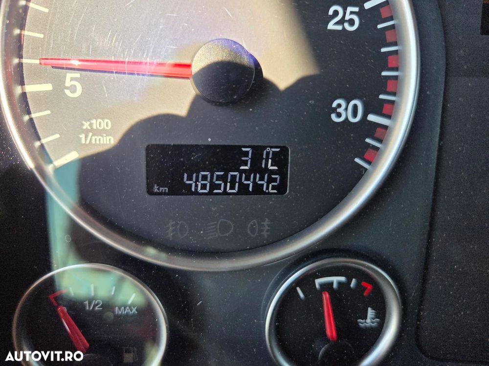 MAN TGX 18.500 4x2, 2018, 485.044km, rulata in GERMANIA, Carte identitateRAR, KIT BASCULARE, FULL OPTION, cutie automata+intarder, frigider, Aer cond STATIONARE, jante Aluminiu, anv 80% ok, rez aluminiu, posibilitate leasing 2 ani-PROMOTIE 21.900 Eur+Tva - 29