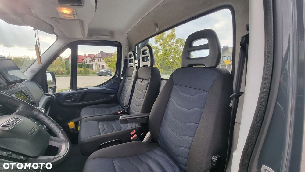 Iveco DAILY - 12