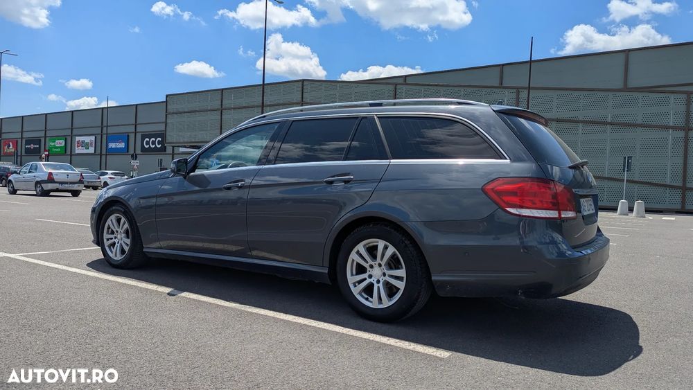 Mercedes-Benz E 200 CDI DPF BlueEFFICIENCY 7G-TRONIC - 11
