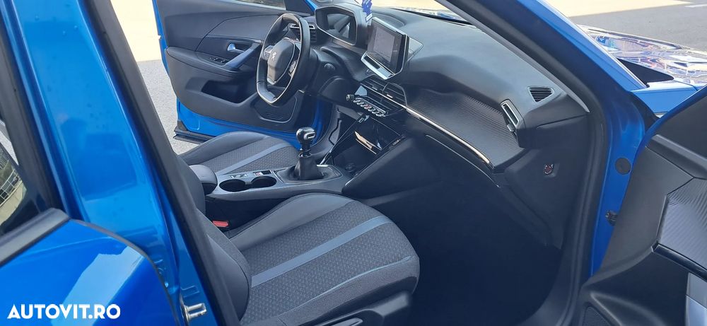 Peugeot 2008 PureTech 100 Stop&Start Allure Pack - 4