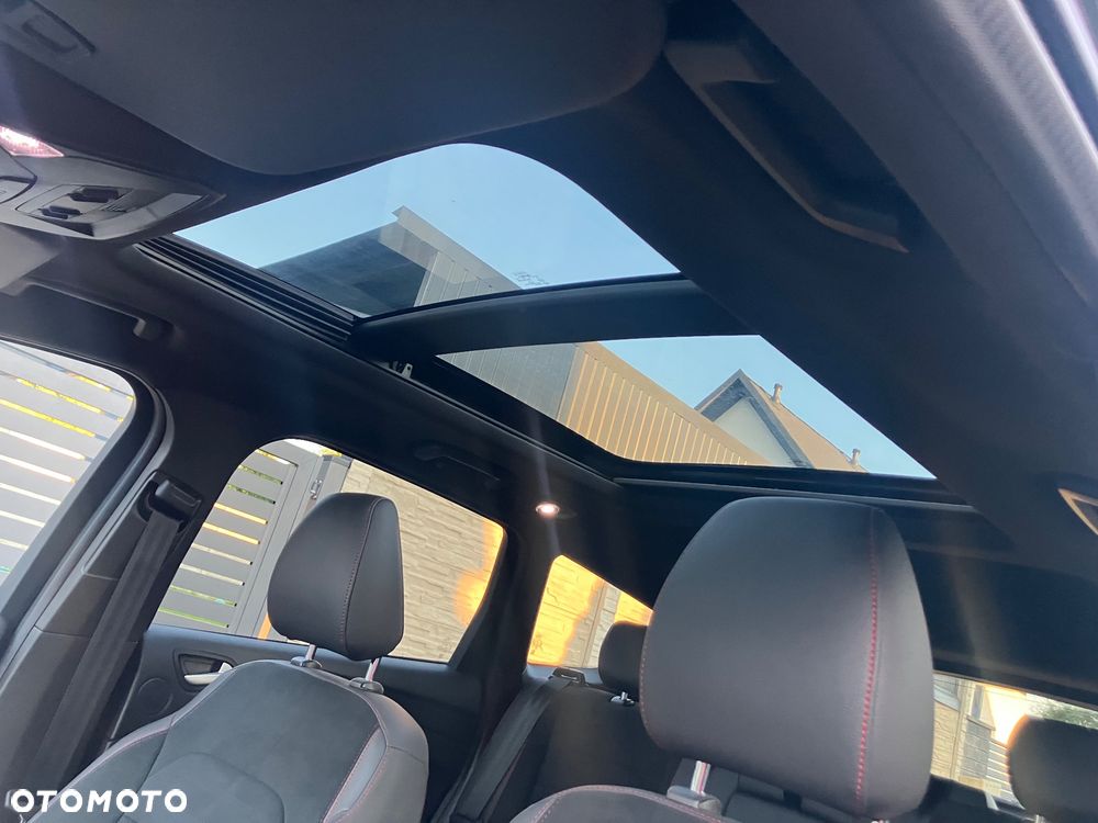 Ford Kuga 2.0 TDCi 4x4 ST-Line - 10