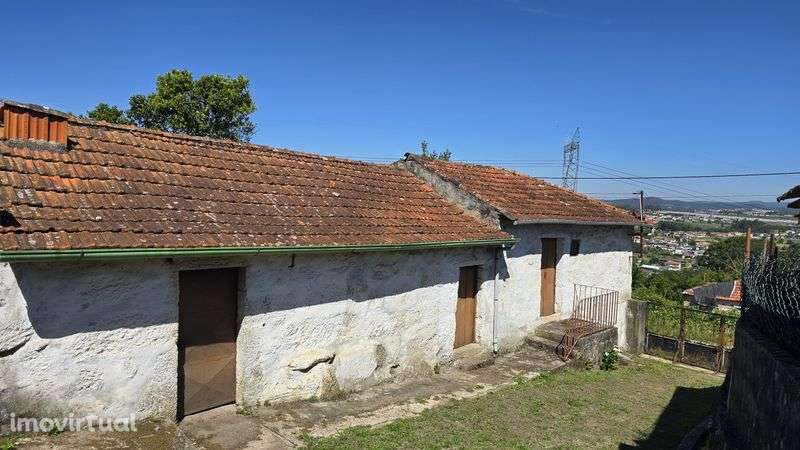 Casa com terreno 1587m2 - Grande imagem: 4/6