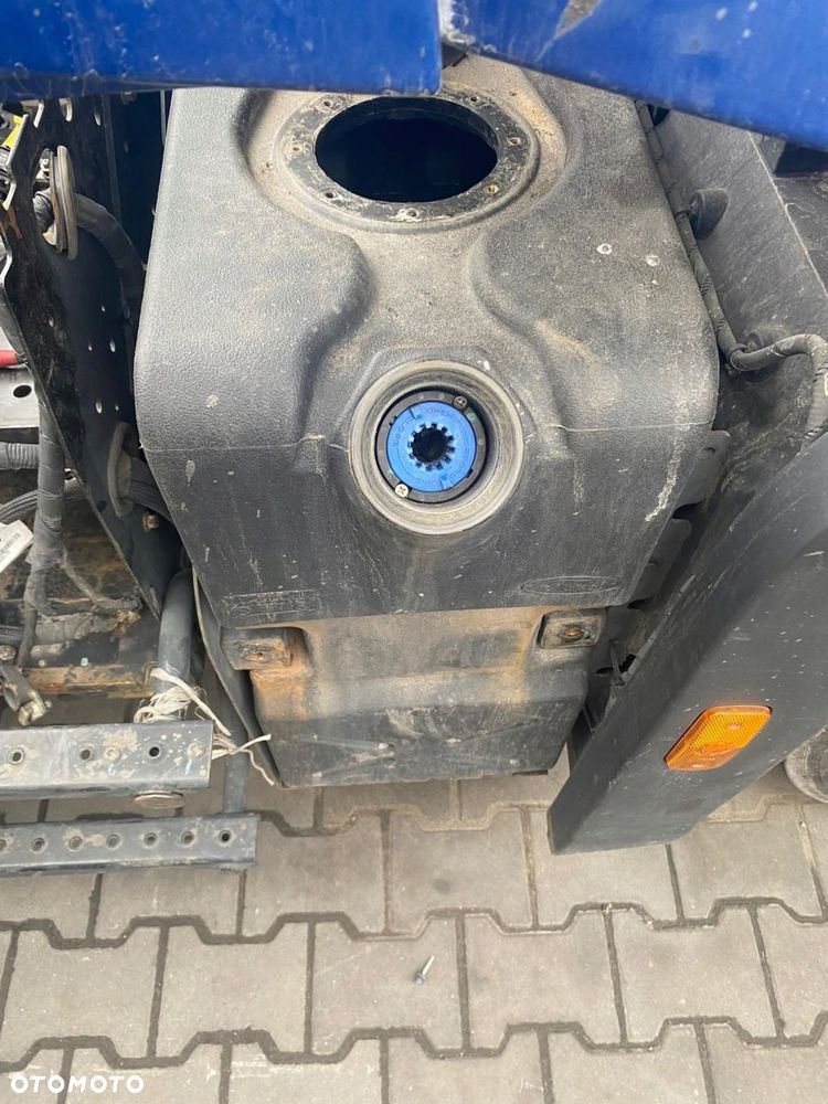 KOMPLETNY ZBIORNIK ADBLUE FORD F-MAX 500 EURO6 - 1