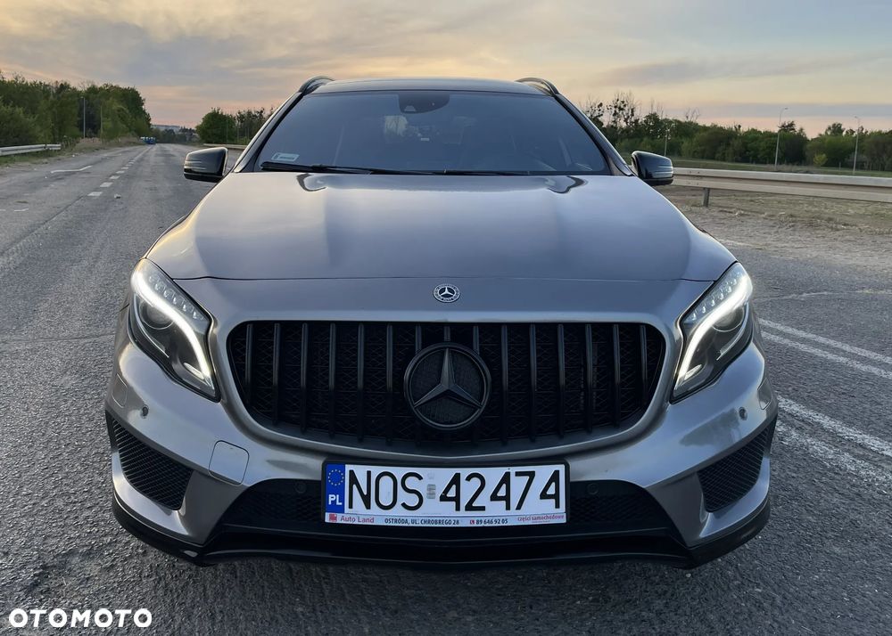 Mercedes-Benz GLA 200 (CDI) d 4Matic 7G-DCT AMG Line - 5