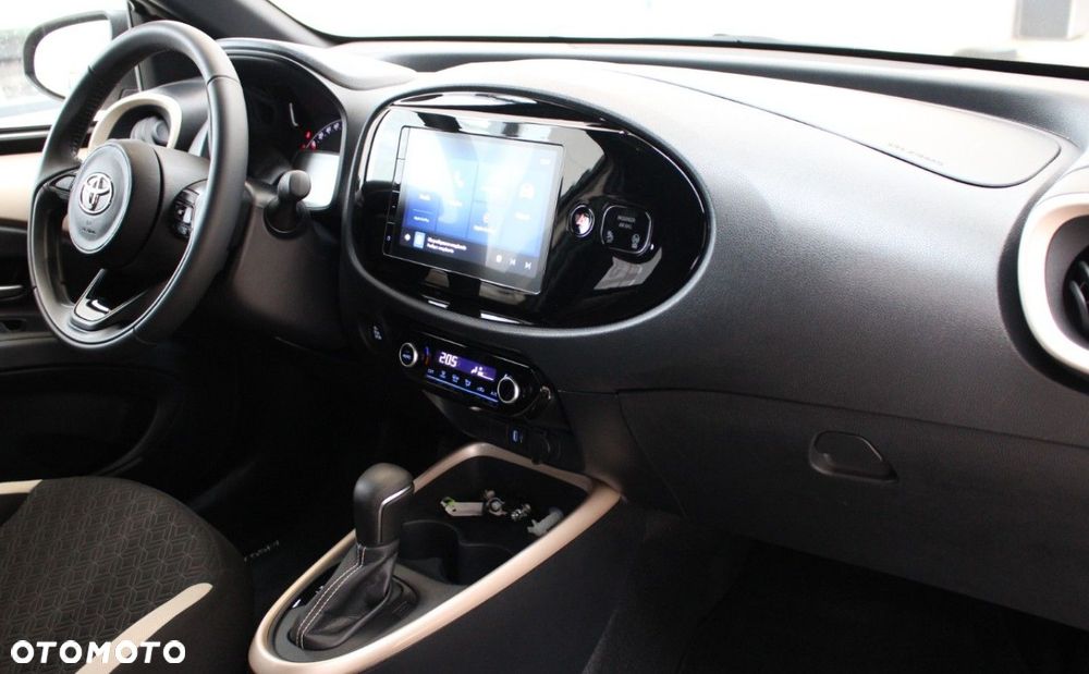 Toyota Aygo X - 15