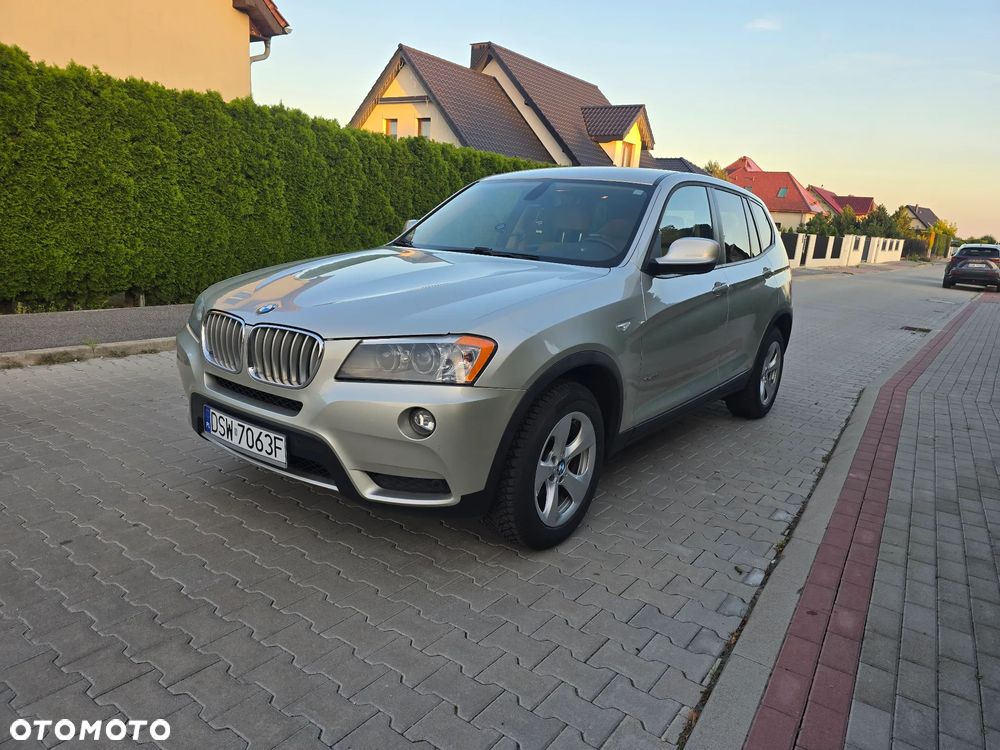 BMW X3 28i xDrive - 2