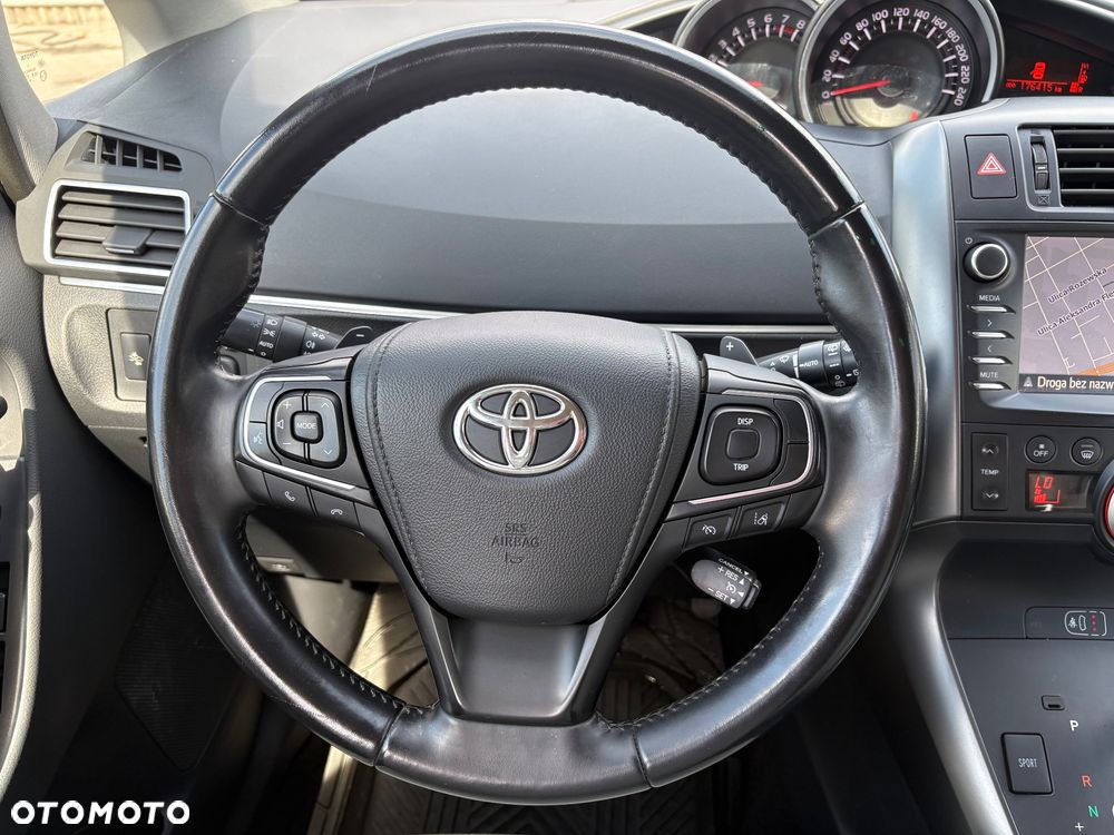 Toyota Verso 1.8 Prestige MS EU6 - 15