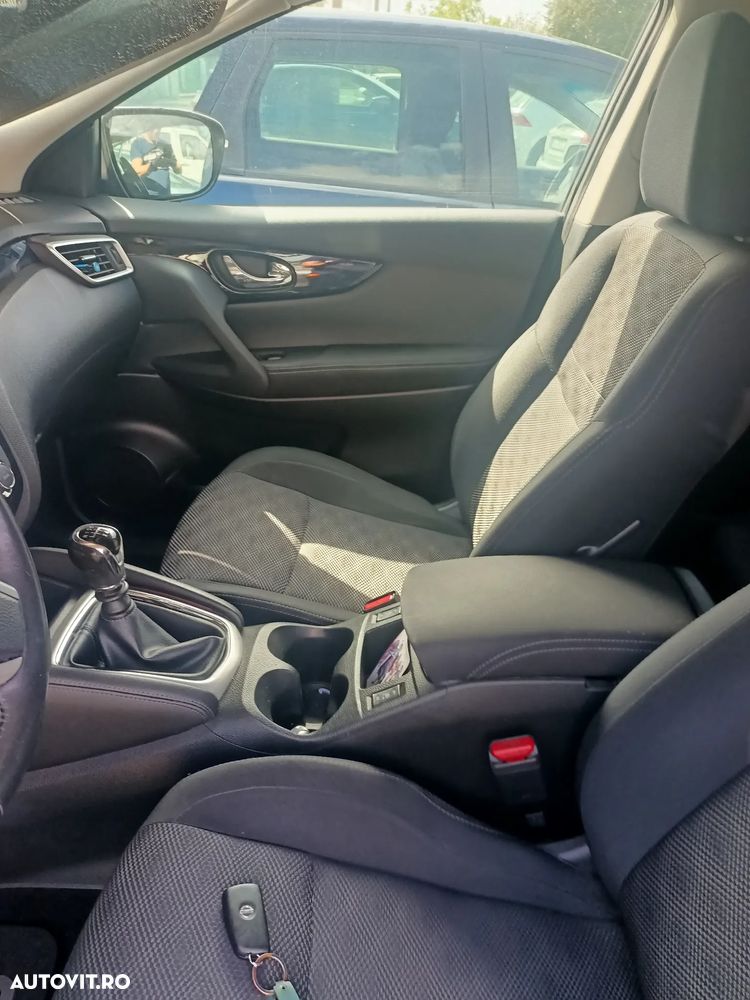 Nissan Qashqai 1.6 DCI DPF Start/Stop acenta - 9
