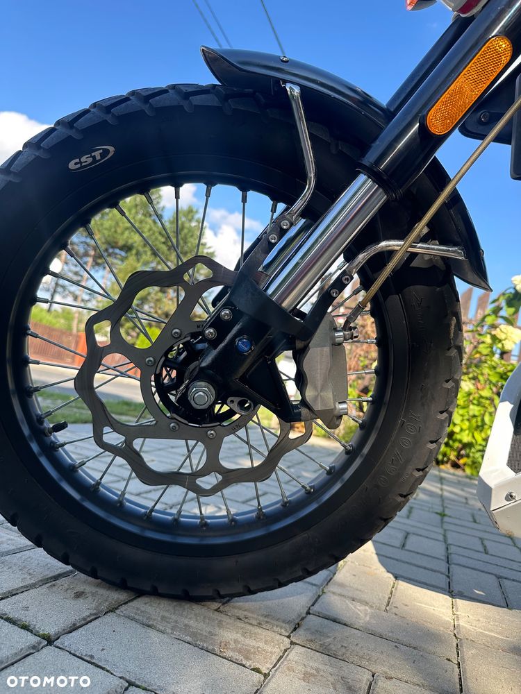 Mondial HPS 125 - 16