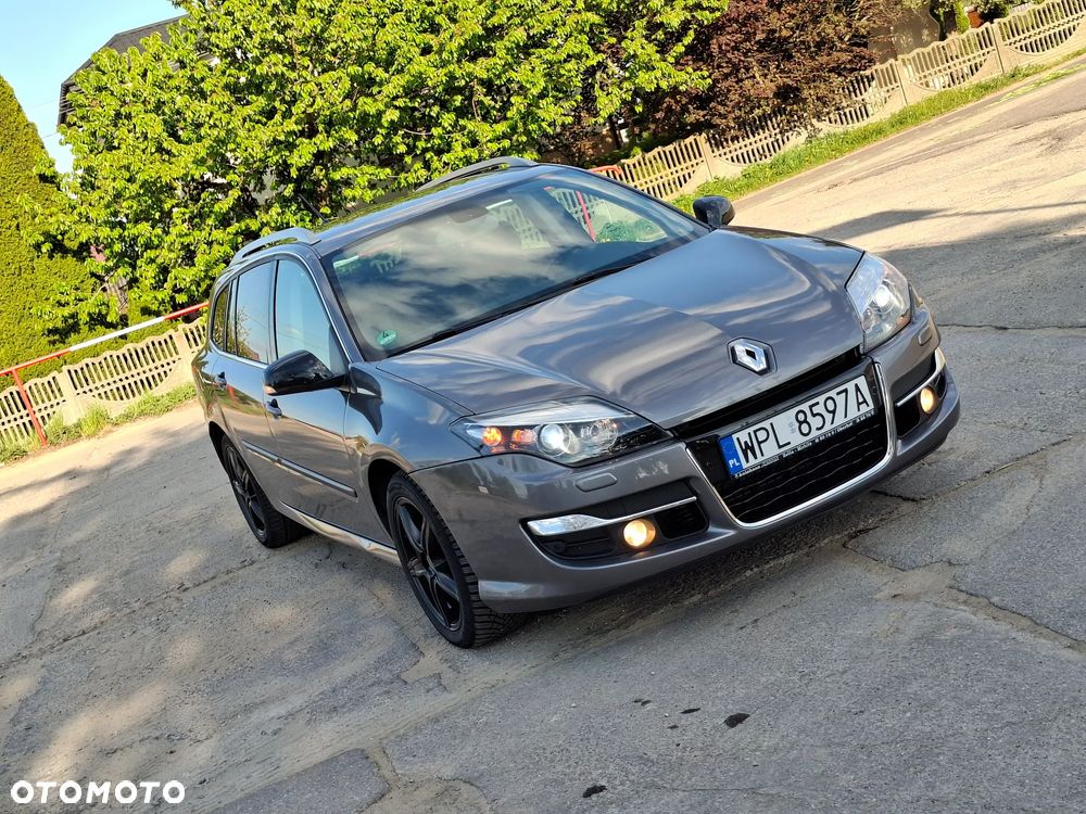 Renault Laguna ENERGY dCi 175 FAP Start & Stop GT - 10