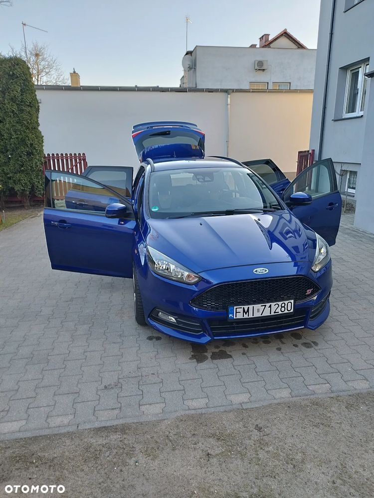 Ford Focus 2.0 TDCi ST - 14