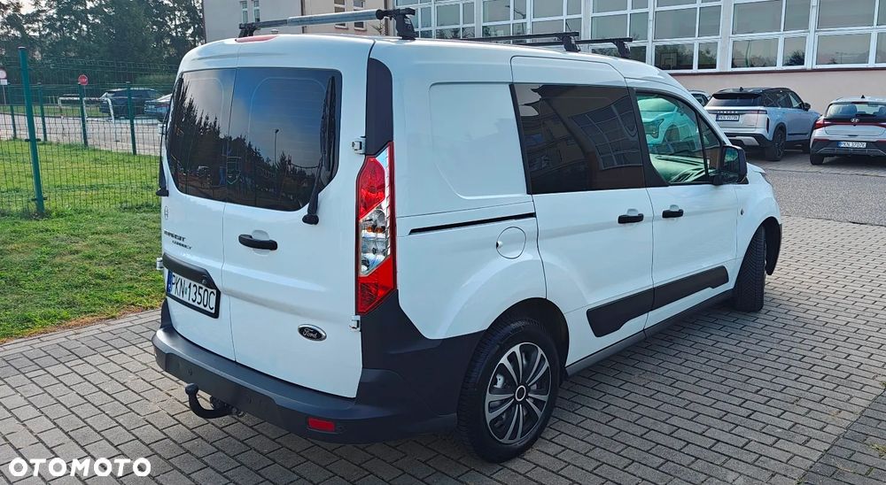 Ford Transit Connect - 3