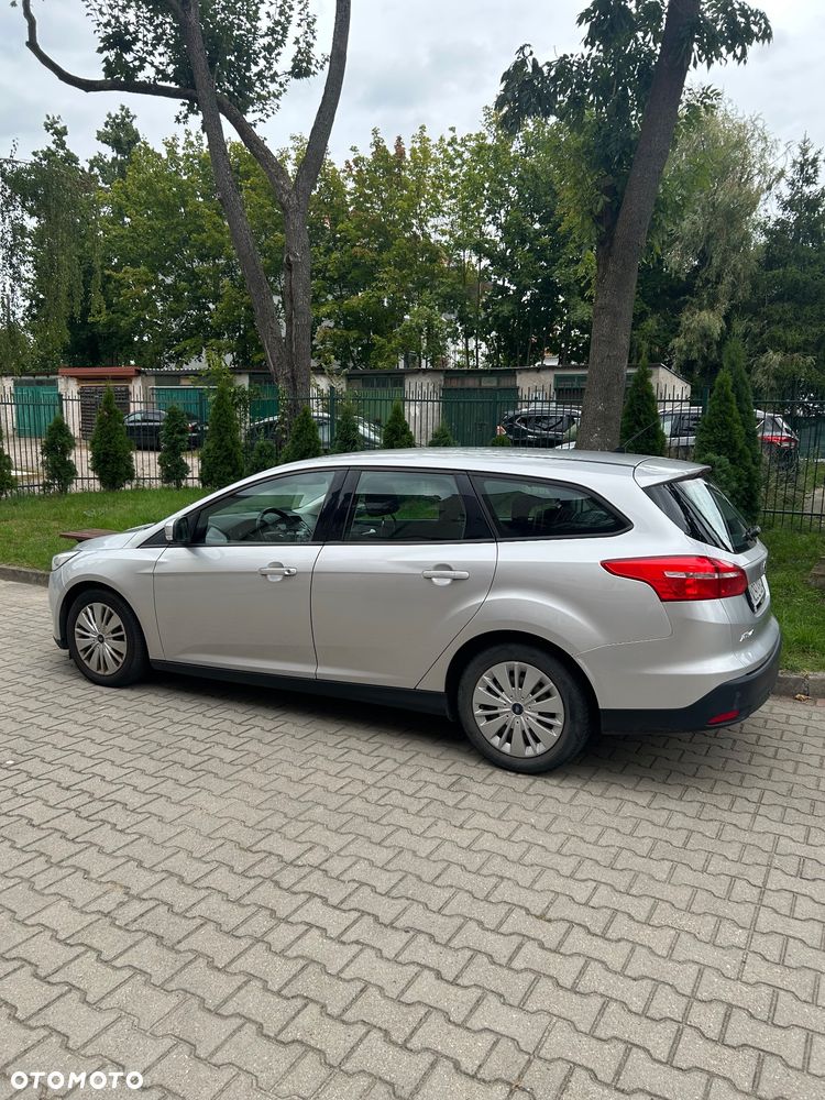 Ford Focus 1.5 TDCi Trend - 3