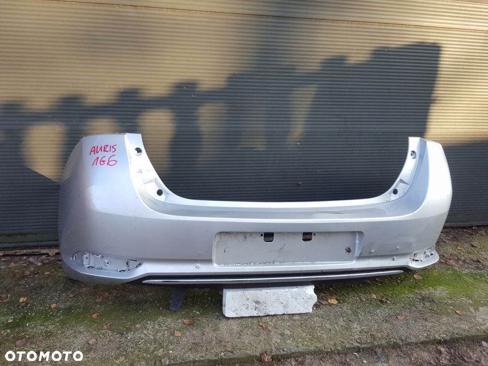 ZDERZAK TOYOTA AURIS II LIFT CHROM ŁADNY! RADOM - 1