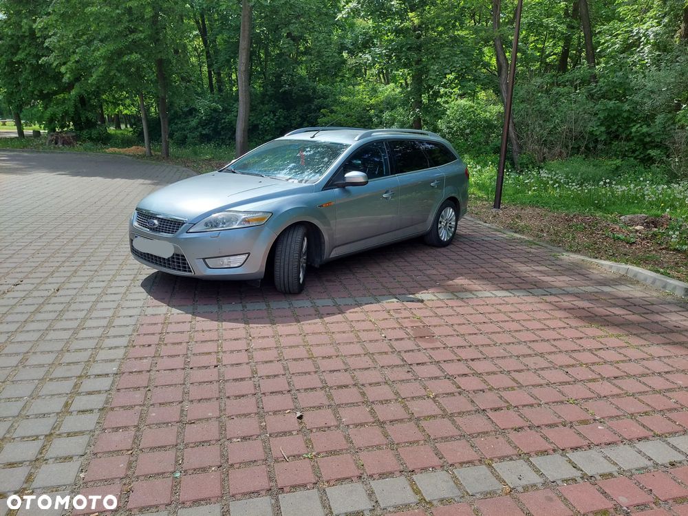 Ford Mondeo - 22