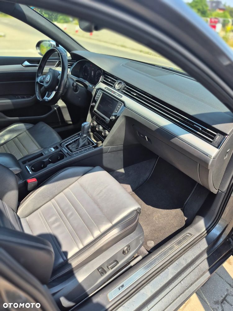 Volkswagen Passat 2.0 TDI Bi-Turbo BMT 4Mot Highline DSG - 9