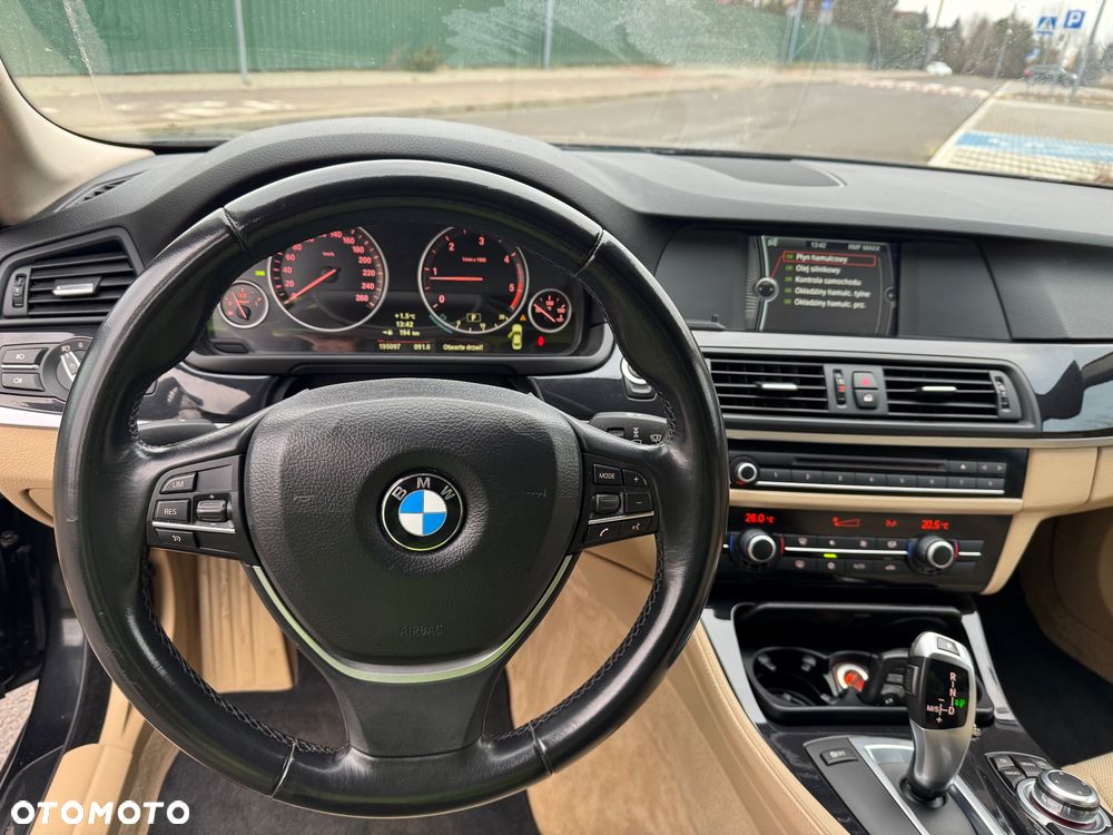 BMW Seria 5 520d - 13