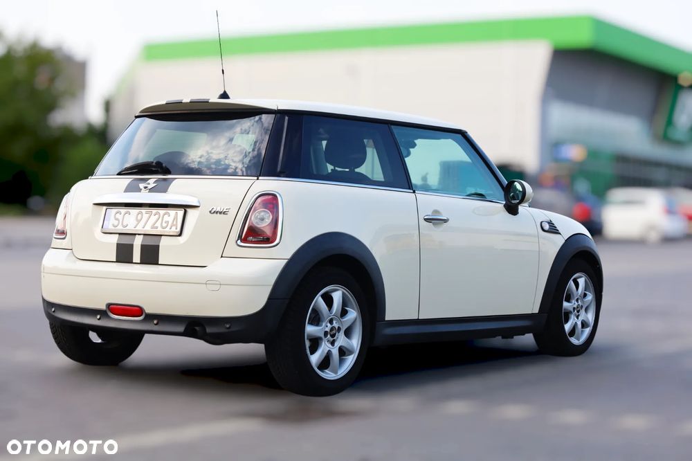 MINI ONE Standard - 4