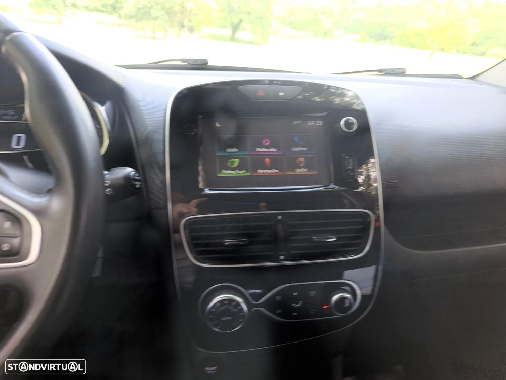 Renault Clio ENERGY TCe 120 INTENS - 24