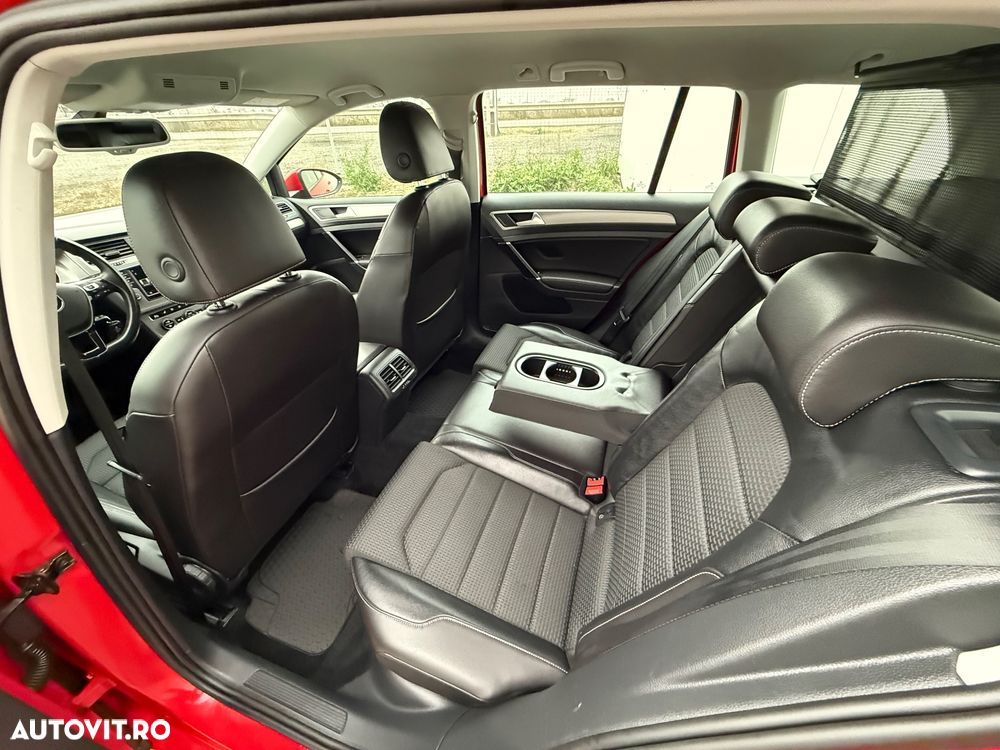 Volkswagen Golf Variant 1.6 BlueTDI DSG Comfortline - 10