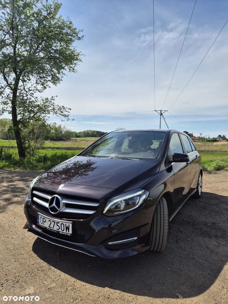 Mercedes-Benz Klasa B 200 7G-DCT UrbanStyle Edition - 2