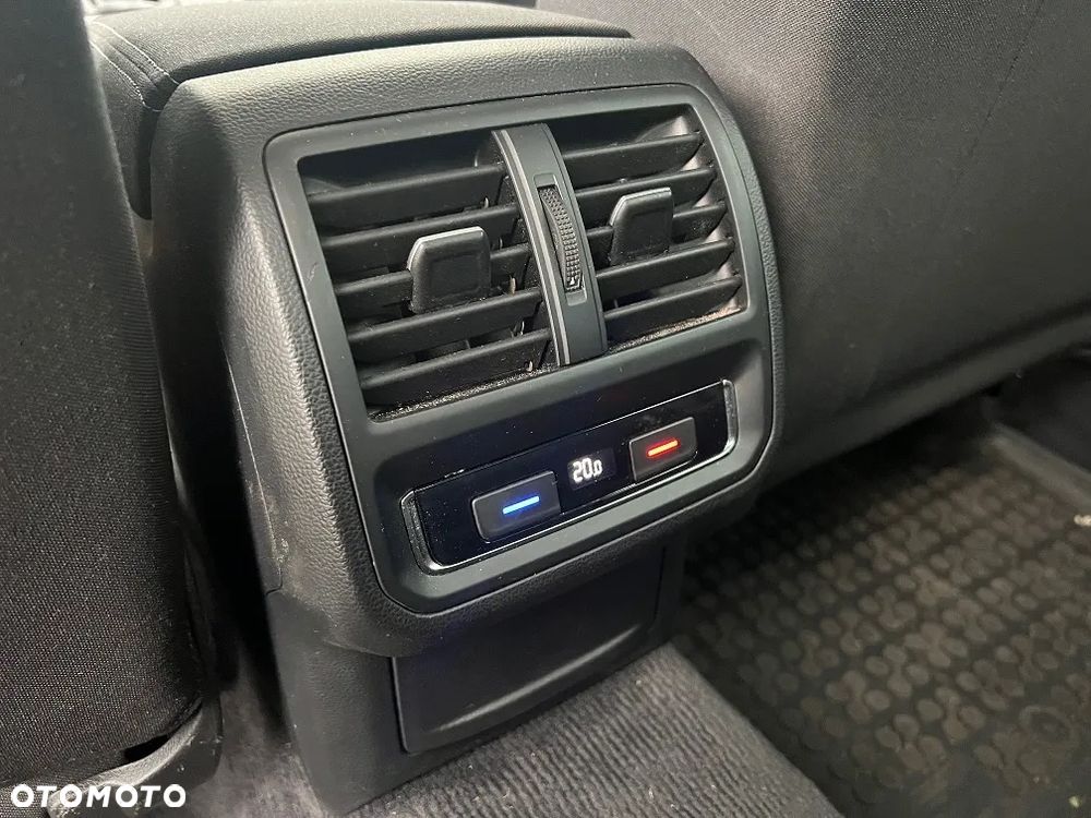 Volkswagen Passat 2.0 TDI BMT Comfortline DSG7 - 10
