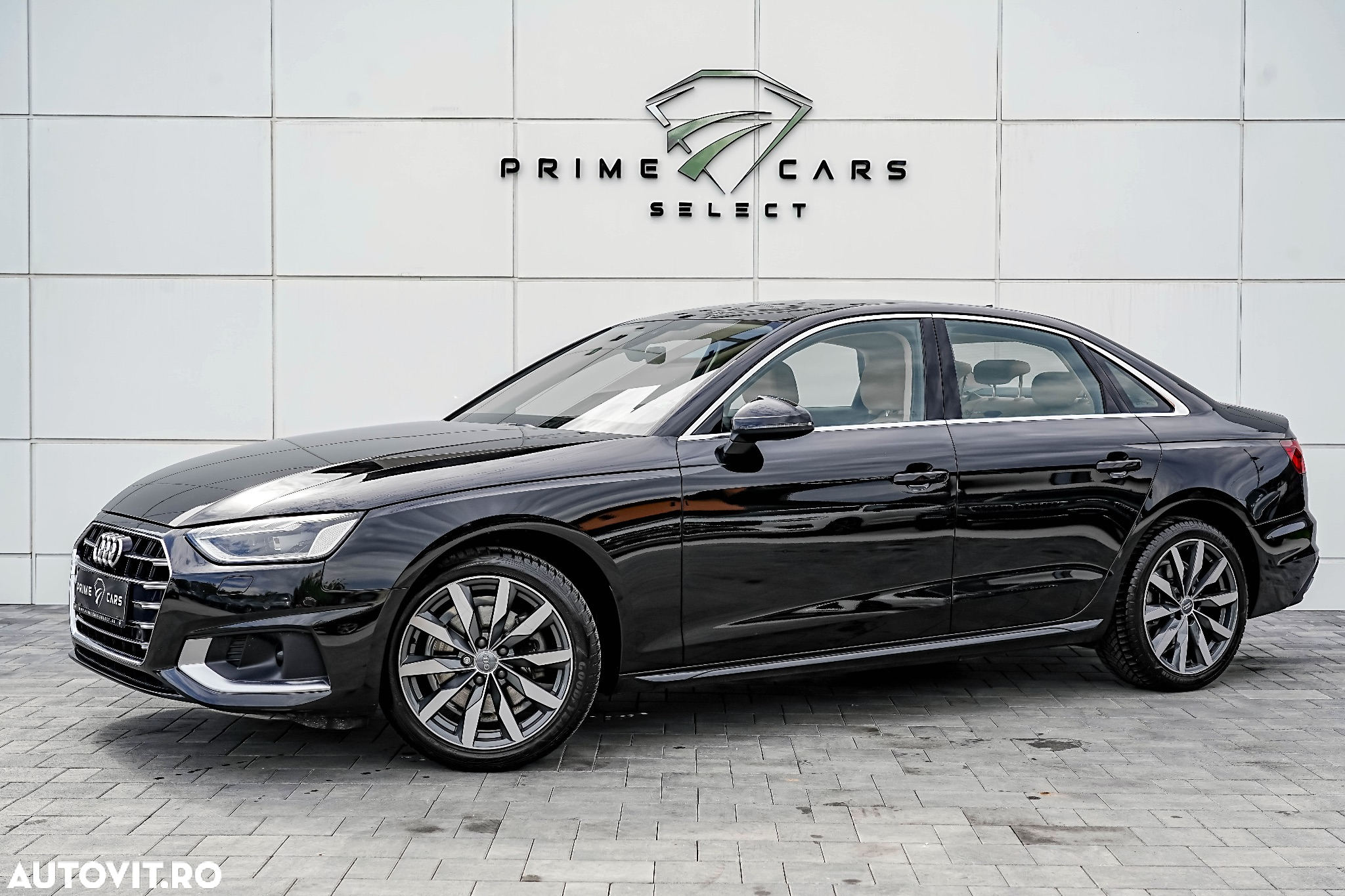 Audi A4 40 TFSI S tronic design - 19