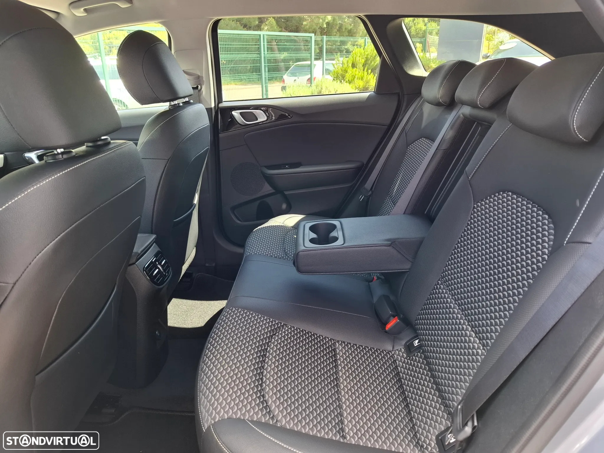 Kia Ceed SW 1.0 T-GDI Drive - 26