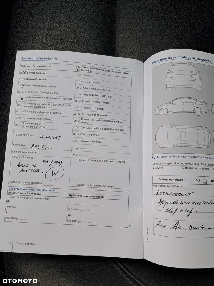 Volkswagen Tiguan 2.0 TDI SCR 4MOTION BlueMotion Technology DSG Sport & Style - 23