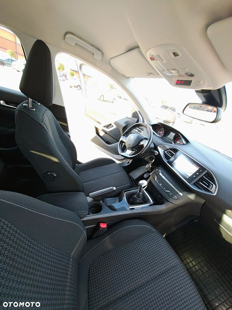Peugeot 308 BlueHDi 100 Stop & Start Active Pack - 3