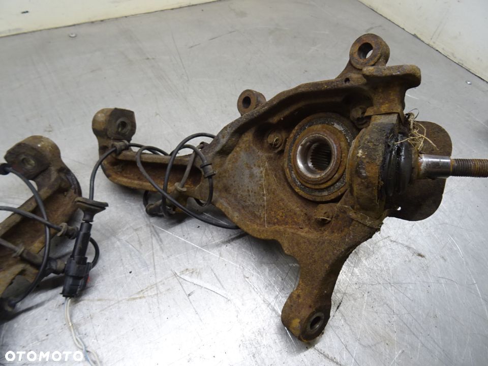 JEEP CHEROKEE KJ LIBERTY 01-05 3.7 ZWROTNICA PIASTA PRAWY PRZÓD - 6