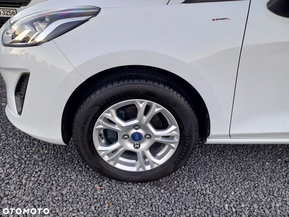 Ford Fiesta 1.1 S&S TREND - 11