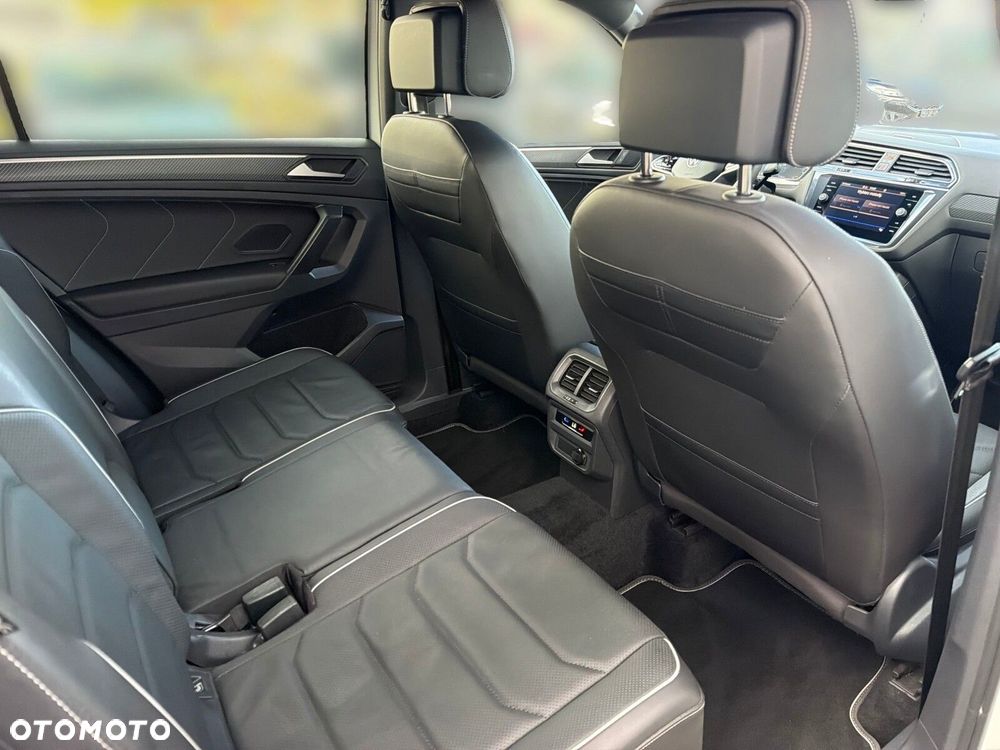 Volkswagen Tiguan Allspace - 16