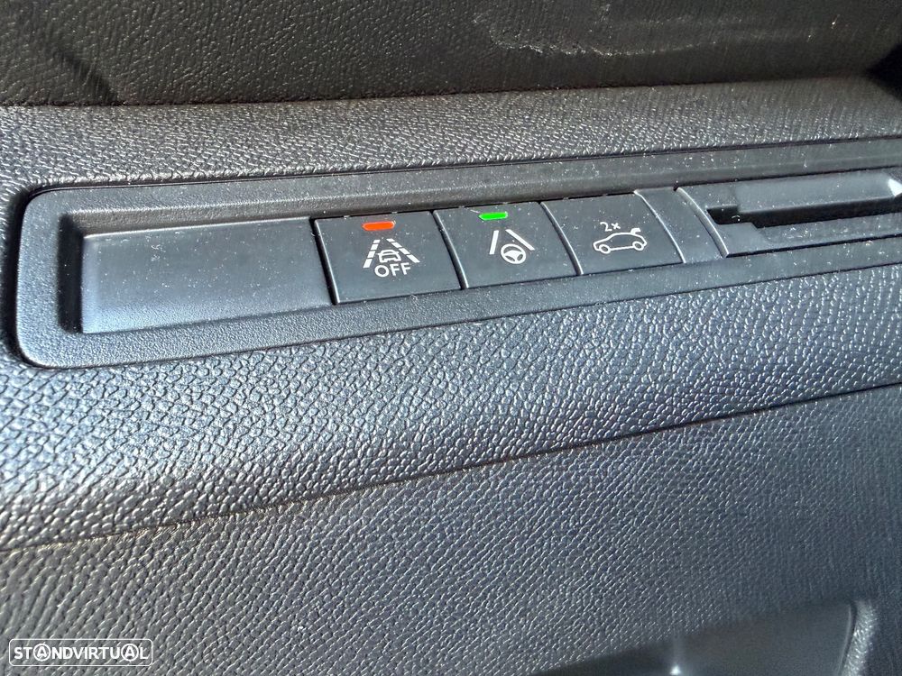 Peugeot 3008 BlueHDi 130 Stop & Start EAT8 GT Pack - 27