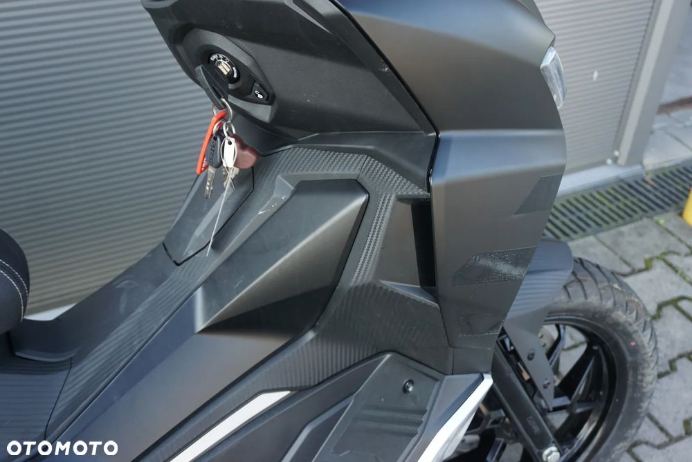 Aprilia SR - 14