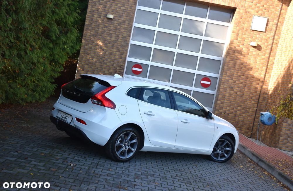 Volvo V40 D2 Drive-E Ocean Race - 28